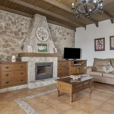 Casa Carmelo 1 Familas O Parejas