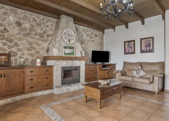 Casa Carmelo 1 Familas O Parejas * 科尼尔-德拉弗龙特拉