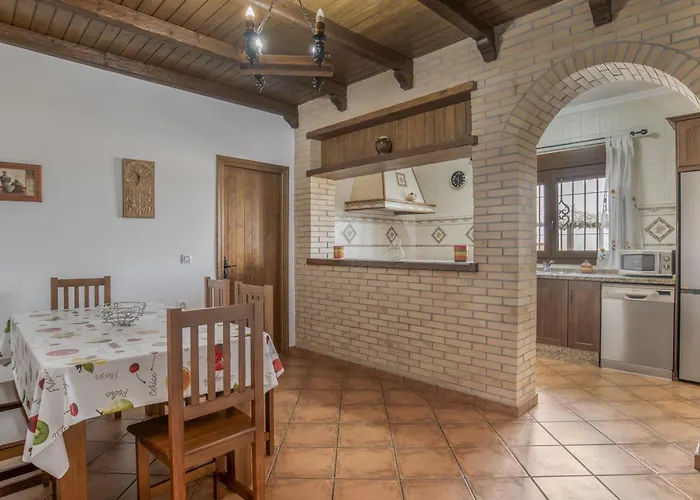 Casa Carmelo 1 Familas O Parejas * 科尼尔-德拉弗龙特拉
